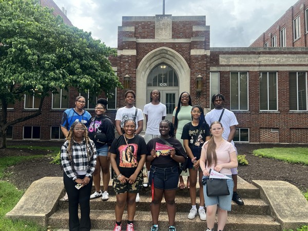 Guided Grace FYS youth visiting the Meharry campus